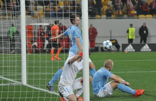 FC Shakhtar Donetsk 4-0 FC Malmo in the fourth round of the UEFA Champions League on the Arena Lviv Stadium in Lviv on November 3, 2015. Gladkiy, Srna, Eduardo, and Teixeira scored for Shakhtar. — Stock Photo, Image