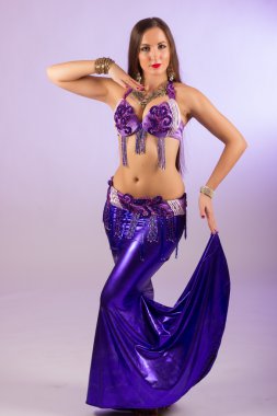 Güzel dansçı.