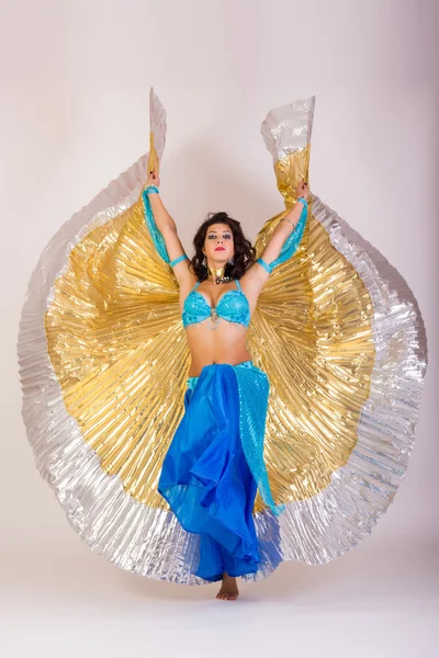 Beautiful Belly Dancer — Stock Photo, Image