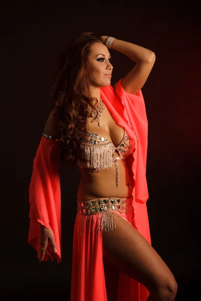 Beautiful Belly dancer — Stock Photo, Image