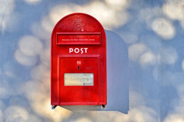 Danimarka kırmızı Postbox
