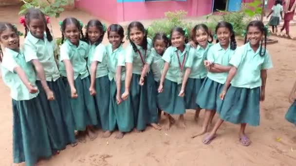 Puducherry Inde Décembre 2019 Enfants Joyeux Non Identifiés Filles Amis — Video