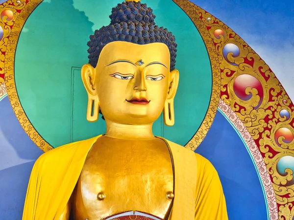 Boulaye Frankrijk April Circa 2018 Sakyamuni Boeddha Gouden Standbeeld Duizend — Stockfoto