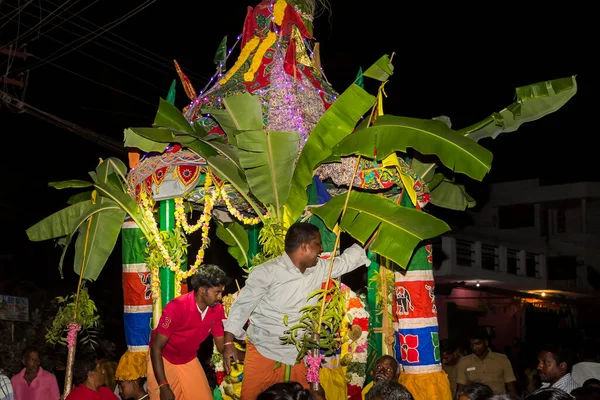 Puducherry India December Circa 2019 Religieuze Hindoeïstische Vakantie Feestelijk Nachtfestival — Stockfoto