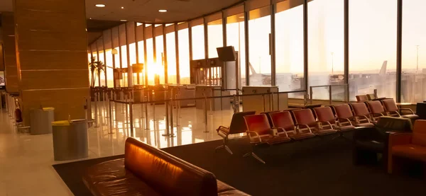 Paris França Setembro Circa 2020 Sala Partida Vazia Aeroporto Paris — Fotografia de Stock