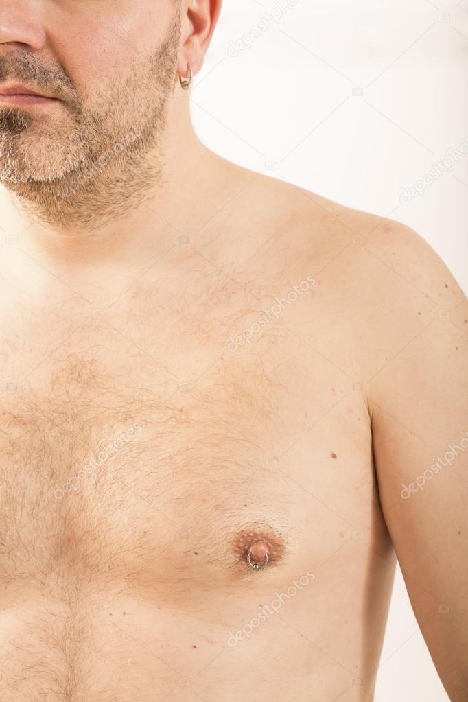 Piercing männer nippel Finden Sie