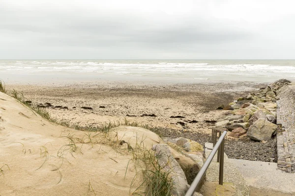 Spiaggia tranquilla in Normandia — Foto Stock