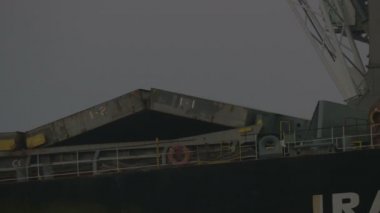 bağlantı noktası, Rusya, iş akşam kargo gemileri ikamet