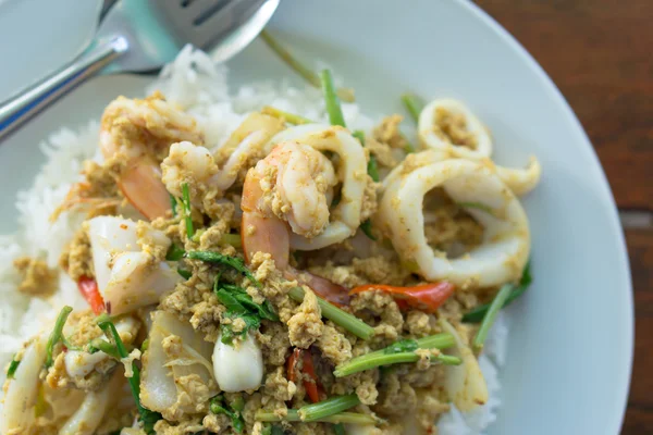 Thai stir fried curry seafood — Stock Photo, Image