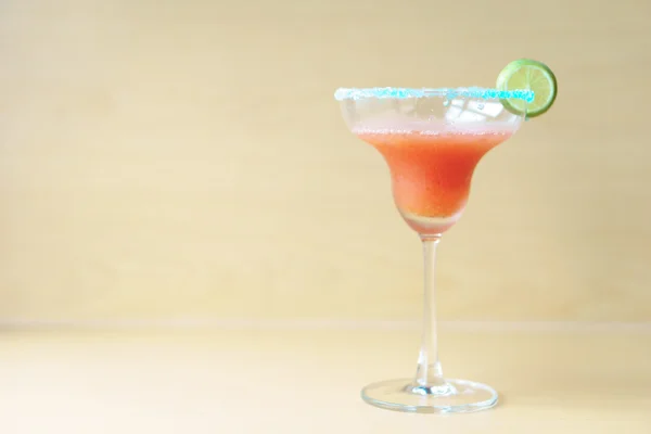 Cocktail de morango margarita tequila — Fotografia de Stock