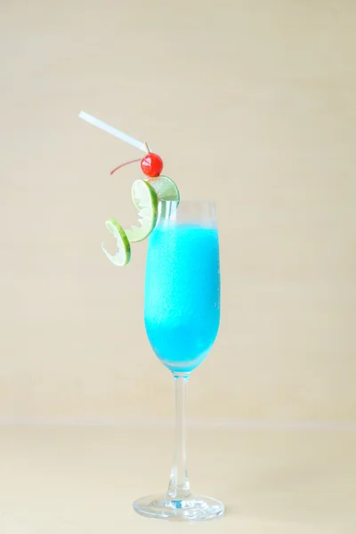 Blauwe kamikaze cocktail — Stockfoto