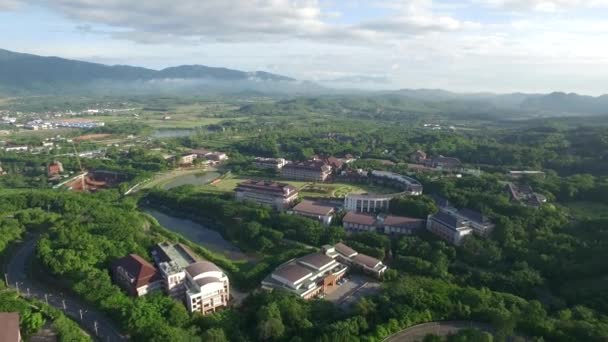 Vackraste offentliga universitet i Thailand — Stockvideo