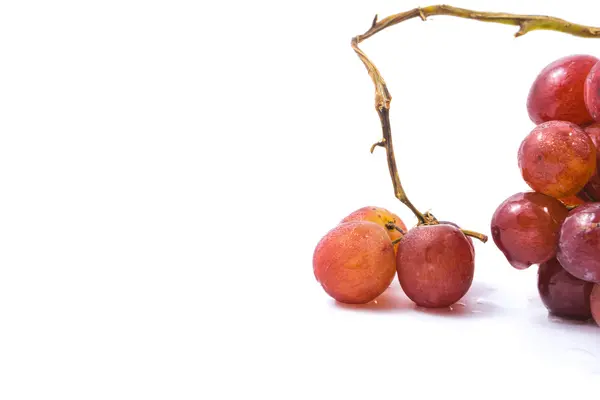 Uvas sem sementes isoladas — Fotografia de Stock