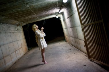 Asyalı bir halloween kız portresi