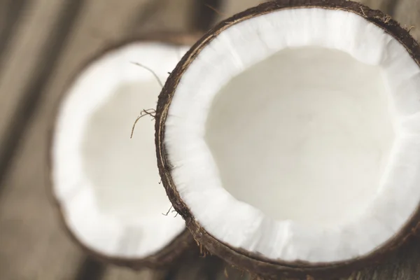 Detalj av halva en kokos konsistens — Stockfoto