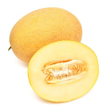 Karpuzun tamamı ve yarısı beyaz arka planda yalıtılmış. Üst manzara, düz uzanma