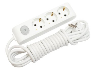 Elektrik uzatma kablosu beyaz arka planda izole edilmiş. Düz yatış, üst görünüm 