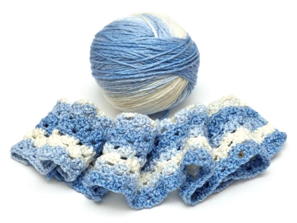 푸른 털실로 만든 공 — 스톡 사진
