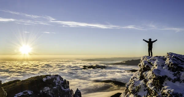 Succes in een majestueuze zonsopgang — Stockfoto