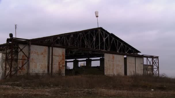 Hangar için uçaklar, görünümünü yakın çekim — Stok video