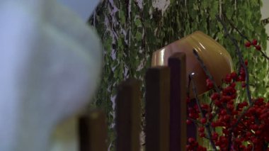 Seramik kap çit asılı Close-Up