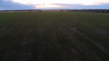 Alan yatay hava atış.