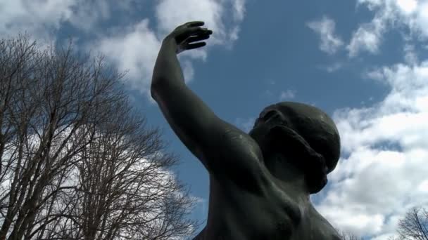 Statue of ballerina on sky background — Stock Video