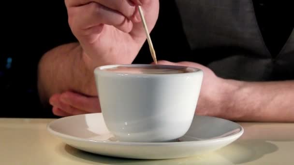 Padrão de espuma de leite em café — Vídeo de Stock