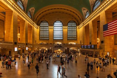 New York, ABD, 21 Ağustos 2024. Özel Beaux Sanat Mimarisi tarzıyla Grand Central Ana Salonu manzarası