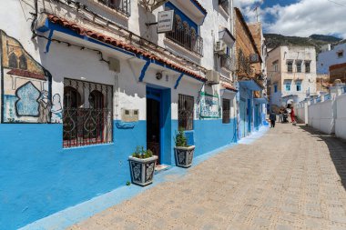 Şef Chaouen, Fas, 2 Mayıs 2025. Şef 'in eski kasabasında tipik mavi evler.