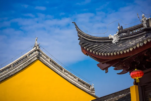 China jiangnan style eaves, close up of photo — стоковое фото