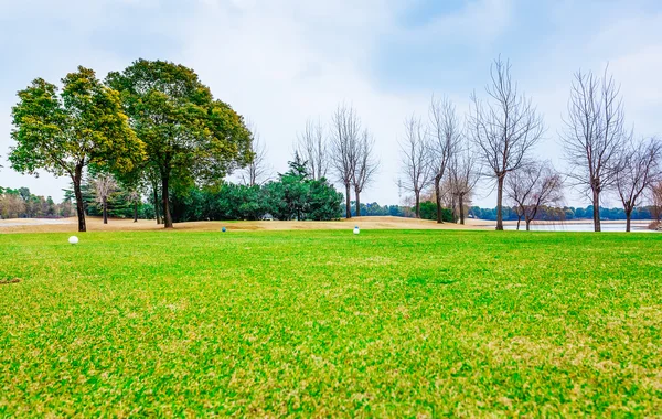 Bunkers de arena en el campo de golf. Centro turístico mexicano. Bahía Príncipe, Riviera Maya . — Foto de Stock