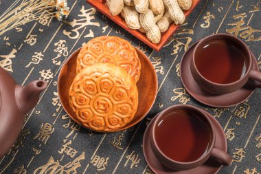 Çin sonbahar ortası festivali için ay çöreği.