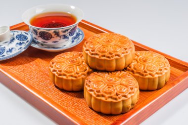 Çin sonbahar ortası festivali için ay çöreği.