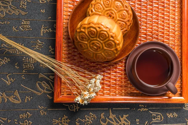 Moon cakes for the Chinese Mid-autumn festival — Stock Photo, Image