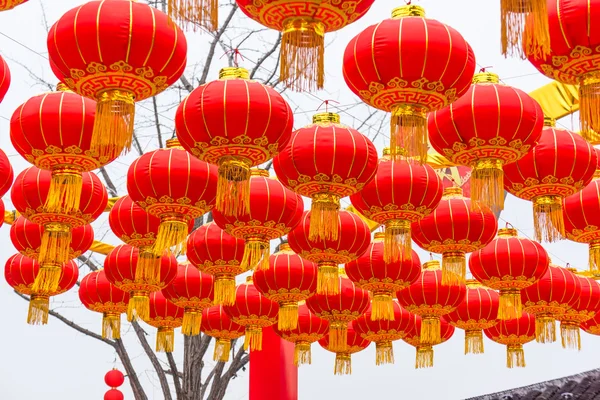 Slavnostní Číňané červená Lucerna dekorace — Stock fotografie