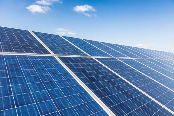 Wind turbines and solar panels. Green energy — Stock Photo, Image