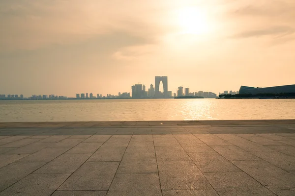 A cena do Lago Jinji em Suzhou, na China . — Fotografia de Stock