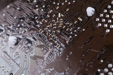 Bir bilgisayarın Pcb anakart kahverengi kullanarak ve blac makrosu closeup