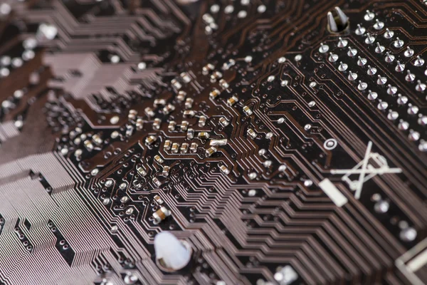 Makro detail počítače Pcb desky pomocí hnědé a blac — Stock fotografie