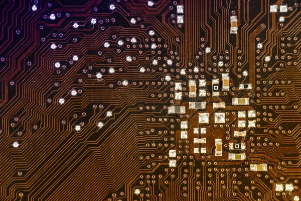 Primer plano de la placa de circuito electrónico con procesador —  Fotos de Stock