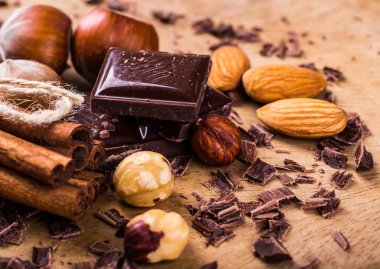 Çikolata arka plan. Fındıklı çikolata