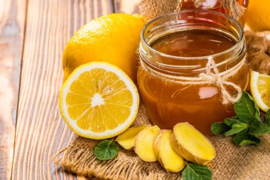 Limon ve fındık ile tatlım.