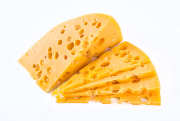 Bir parça peynir izole. — Stok fotoğraf
