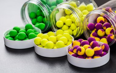 Yemler üzerinde sazan yakalamak