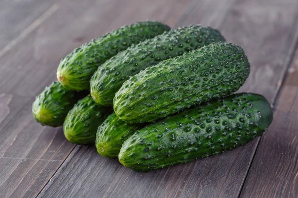 Cucumber Brown Wood Texture Background Cucumbers Harvest Summer Cucumbers Salads — Fotografia de Stock