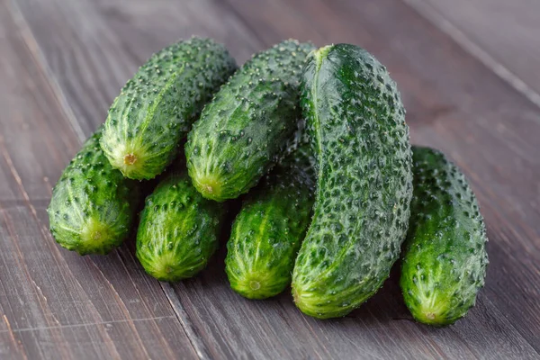 Cucumber Brown Wood Texture Background Cucumbers Harvest Summer Cucumbers Salads — Fotografia de Stock