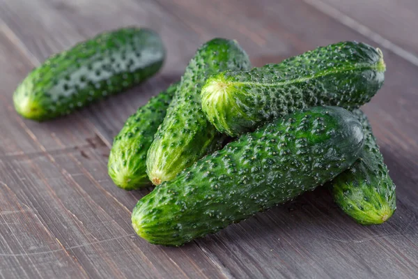 Cucumber Brown Wood Texture Background Cucumbers Harvest Summer Cucumbers Salads — Fotografia de Stock