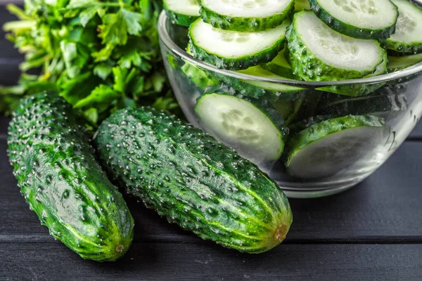 Pepino Fundo Textura Madeira Escura Colheita Pepinos Verão Pepinos Saladas — Fotografia de Stock