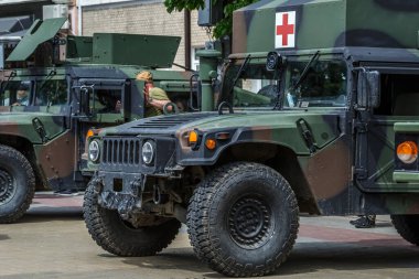 Khmelnitsky. Ukrayna. 23 Mayıs 2021 askeri araçlar, modern askeri sanayi. Kahramanlar Günü için Ukrayna askerleri geçit töreninde.,